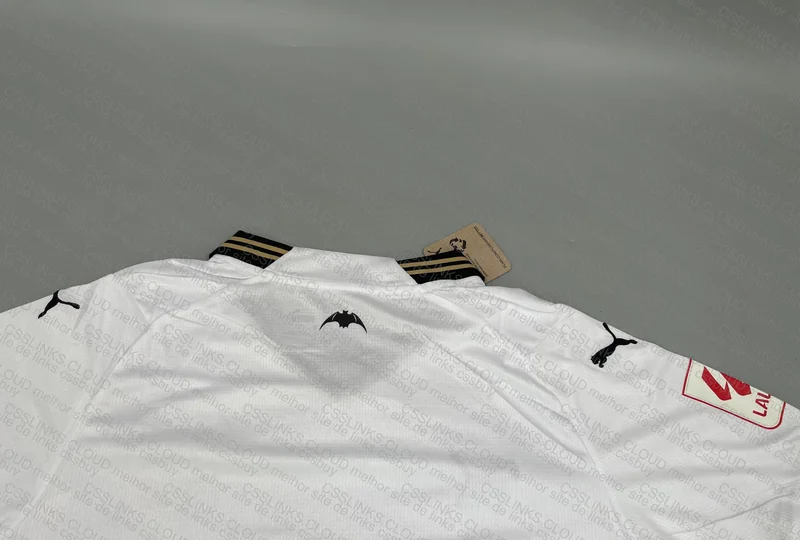 05 Random Shirts 16.5y 3