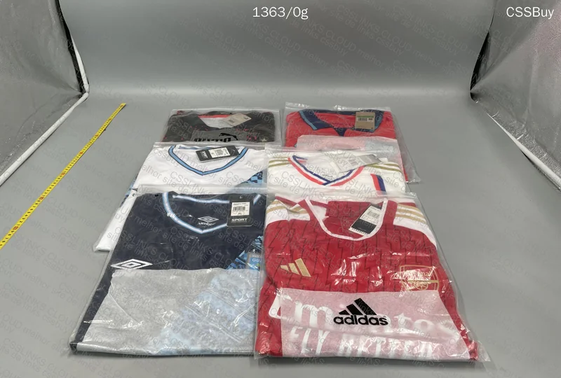 06 Random Shirts 16.5y