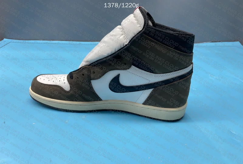 109y - M Batch B Grade - Travis Scott x Air Jordan 1 Retro High Dark Mocha 2