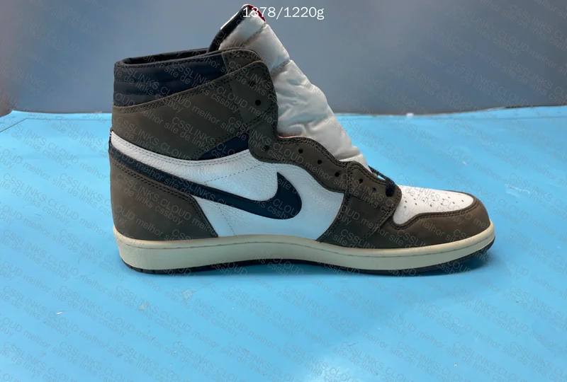 109y - M Batch B Grade - Travis Scott x Air Jordan 1 Retro High Dark Mocha 7