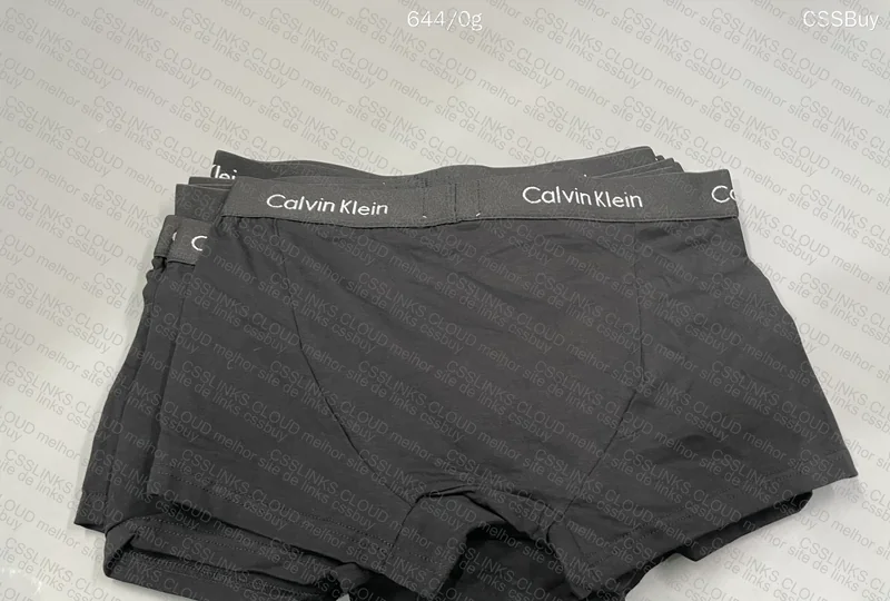 11 Calvin Klein Underwear