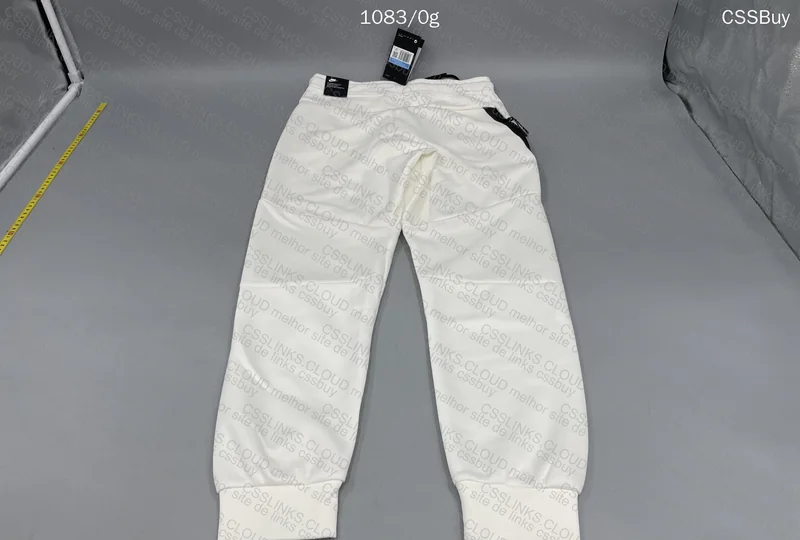 1688 Tech Fleece TA GL? 8