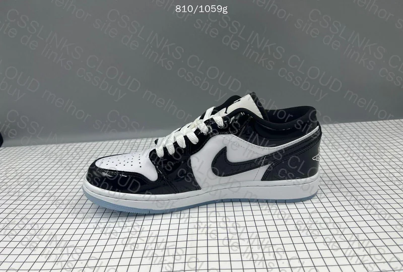 190y Jordan 1 Low Concord 3