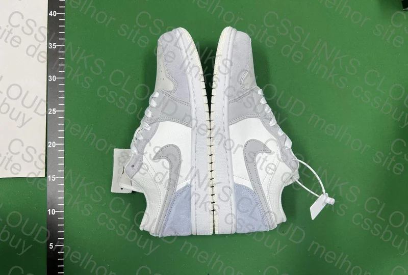 190y Jordan 1 Low Paris DT Batch