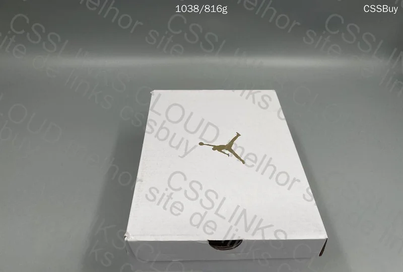 2 Air Jordan 1 Low - Guava Ice 2
