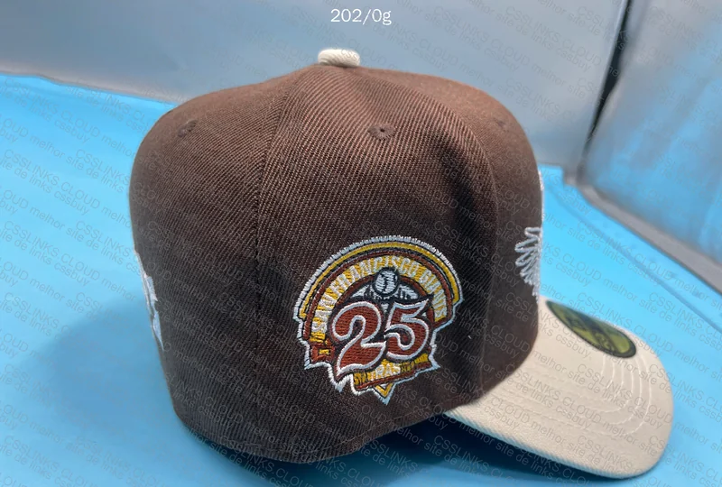 2 New Era Caps 4