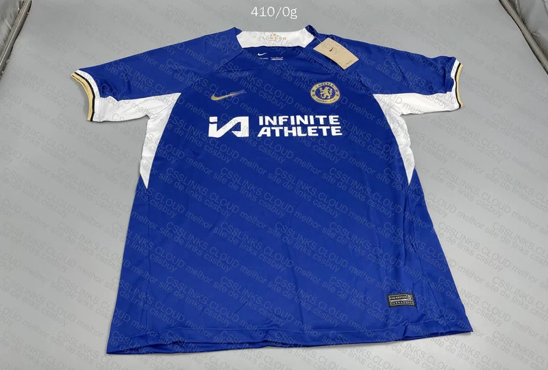 2 Random Shirts (Size: L) 4