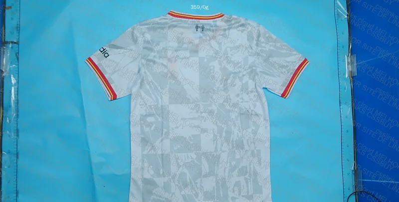 2 Shirts Blindbox 3