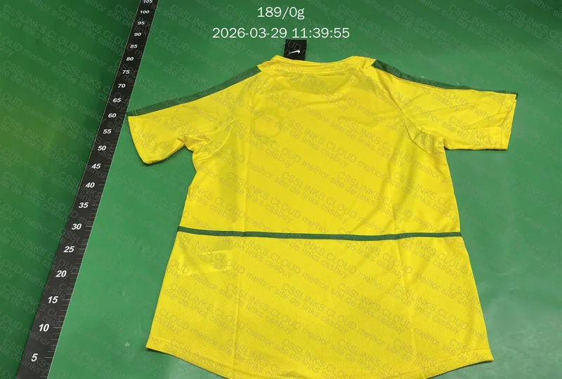 2 Camisas do Brasil copa 2002 10