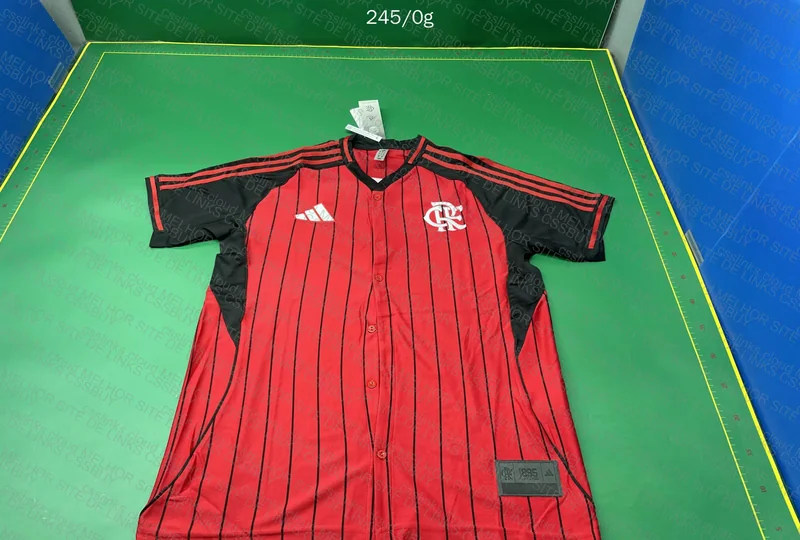 2 Club de Regatas Shirts 5
