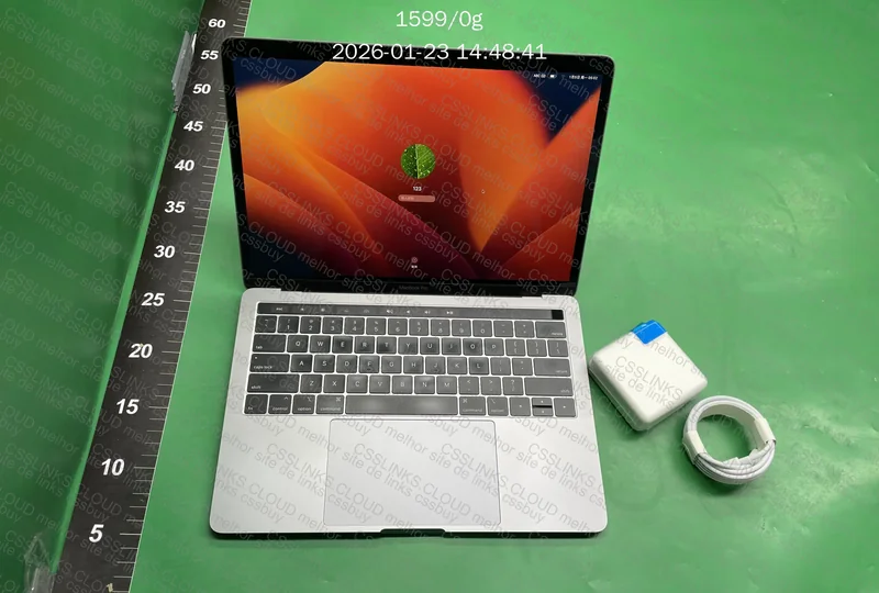 2 MACBOOK PRO 2019 3
