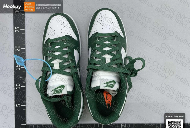 2 Nike Dunks from JMDY 3