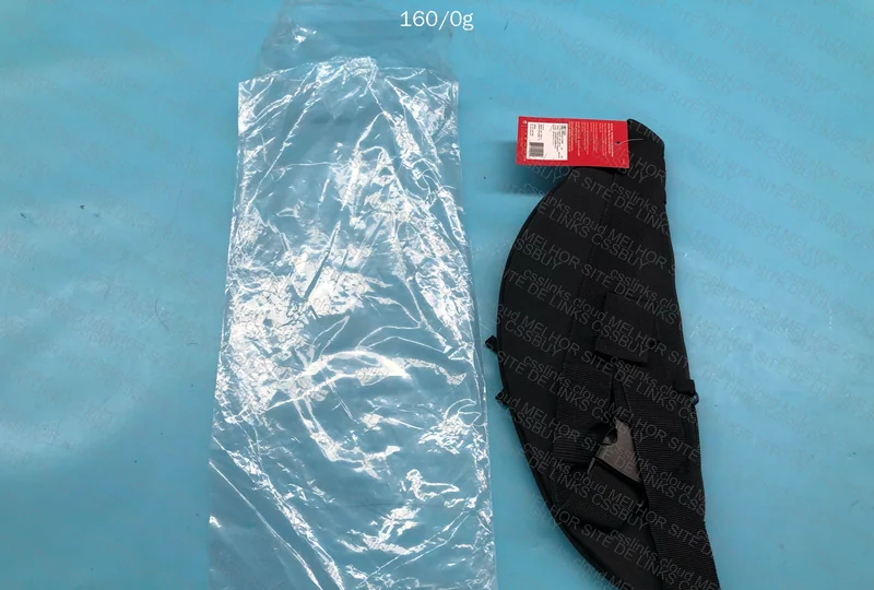 2 Nike Heritage Waist Bags 4