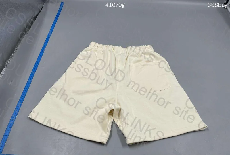 2 Essentials Shorts