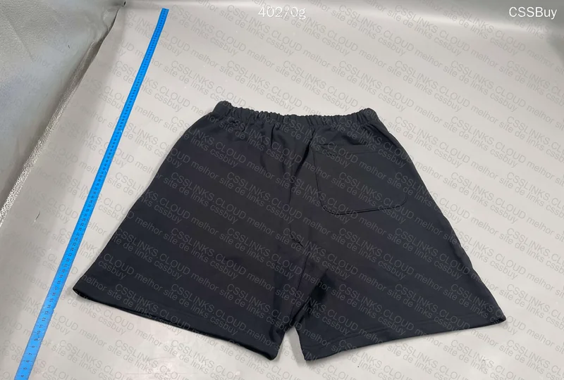 2 Essentials Shorts 10