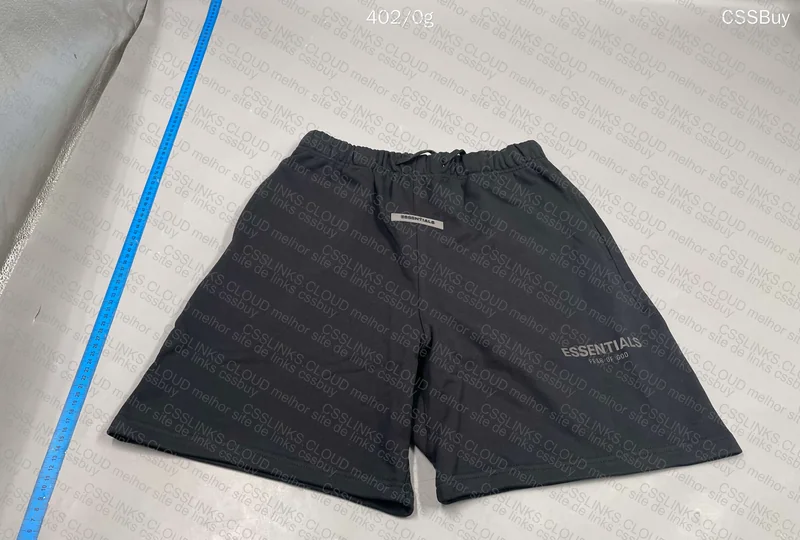 2 Essentials Shorts 8