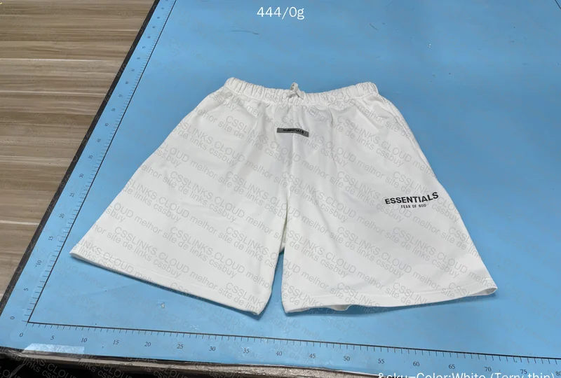 2 Essentials Shorts