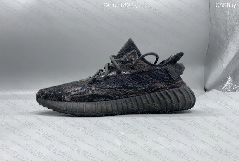 2 Yeezy - 130 yuan (blind box) 4