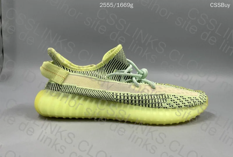 2 Yeezy 130y 7
