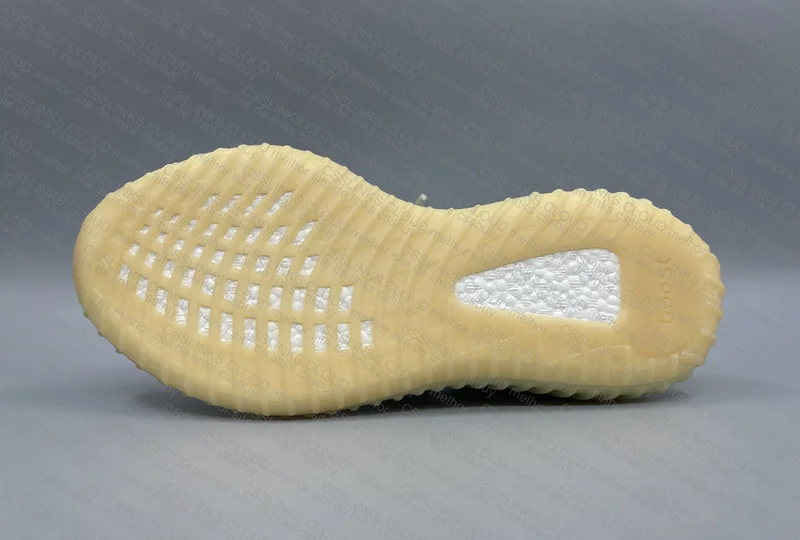 2 Yeezy Boost 350 7