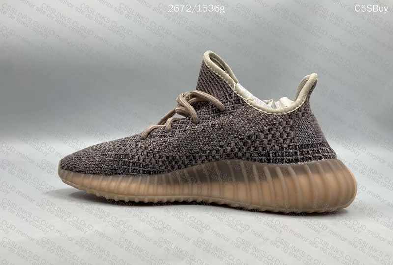 2 Yeezy for 130 yuan 4