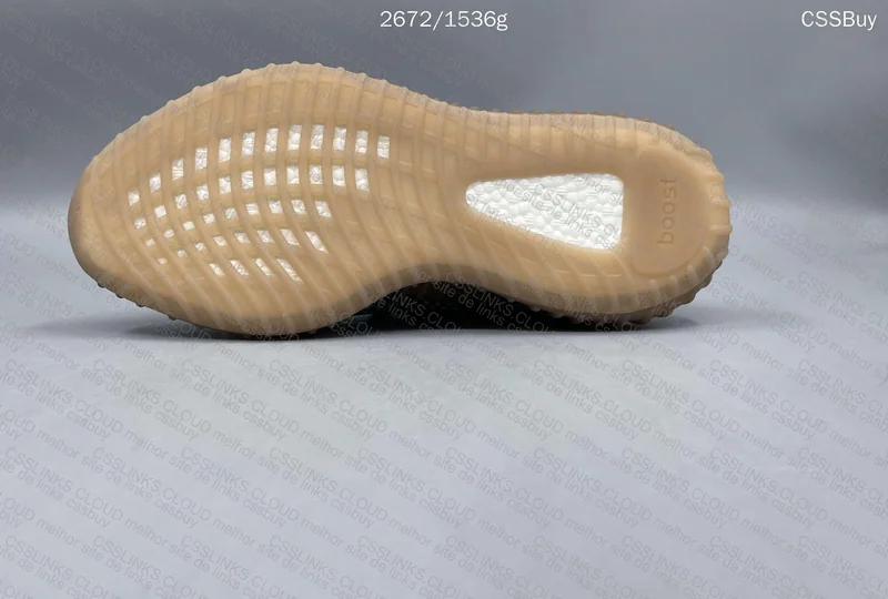 2 Yeezy for 130 yuan 6
