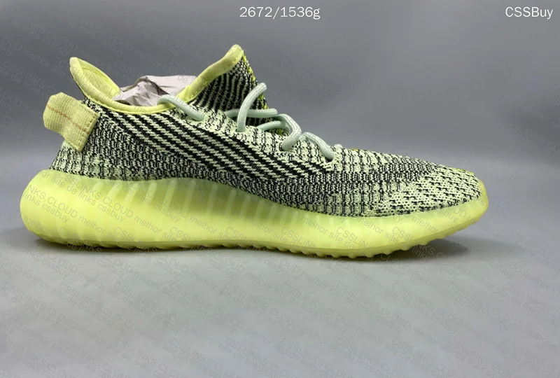 2 Yeezy for 130 yuan 9