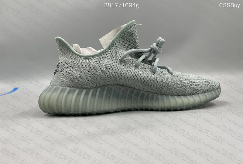 2 Yeezy for 130y 2