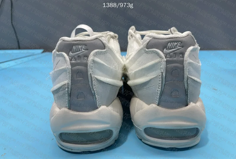 288¥ Air Max 95 CDG White 3