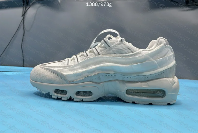 288¥ Air Max 95 CDG White 4