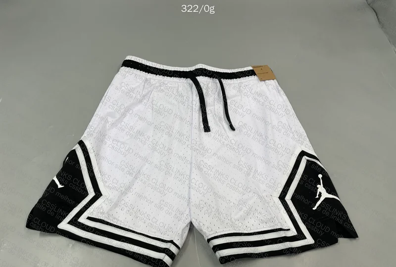 2x Jordan Diamond Shorts 3