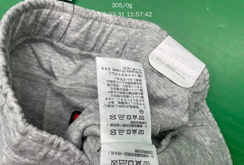 2x Bermuda Nike Tech Fleece 3