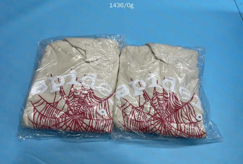 2x SP5DER Hoodie (20 YUAN)