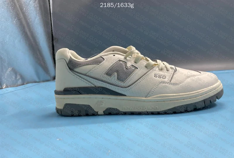 2x New Balance Blind Box 9