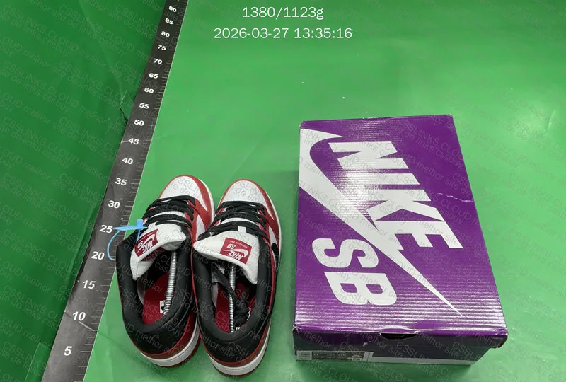 3 Dunk e 1 aj1