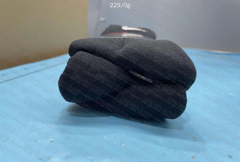 3 Nike Socks
