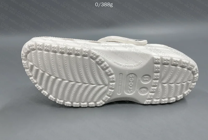 3 Pairs of Crocs, GL? 10