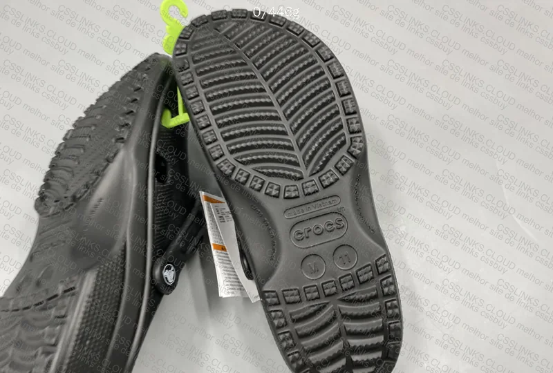 3 Pairs of Crocs, GL? 5