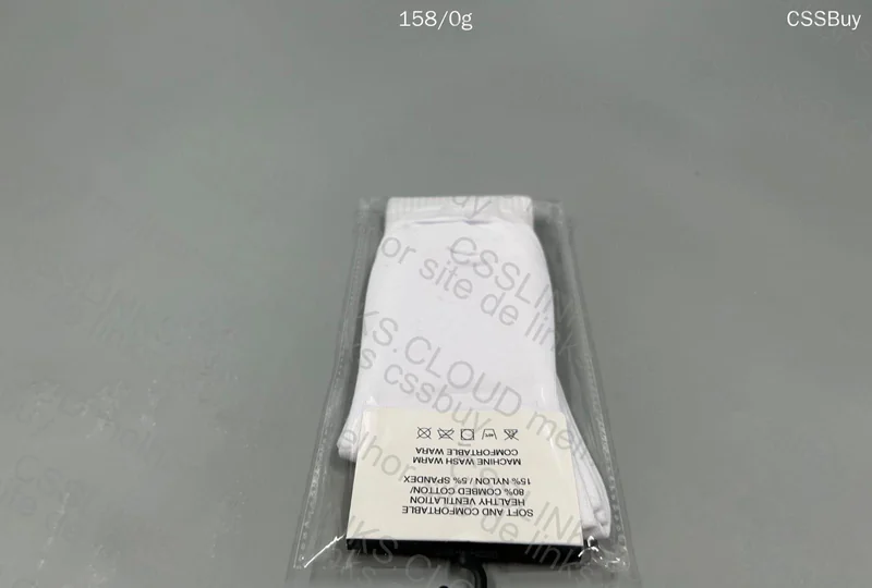 3 Pairs of Nike Socks GL? (High Ankle) 3