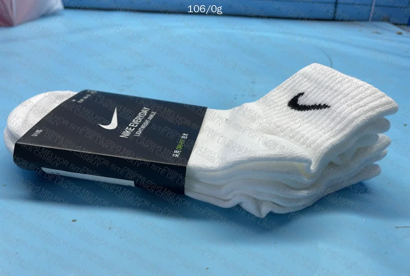 3 Pairs Nike Everyday Socks 3