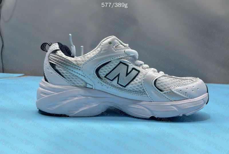 30Y - New Balance 530 10