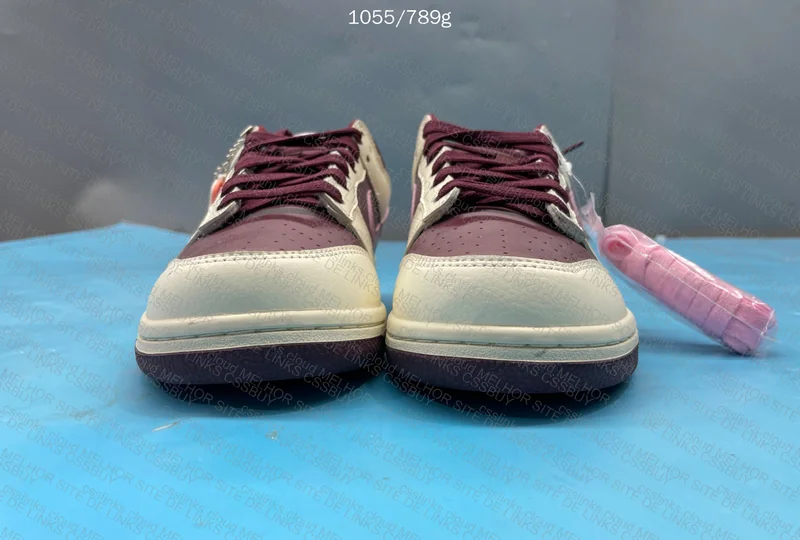 39y - Dunk Valentine's Day 2023 (DR9705-100) 3