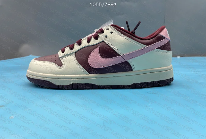 39y - Dunk Valentine's Day 2023 (DR9705-100) 6