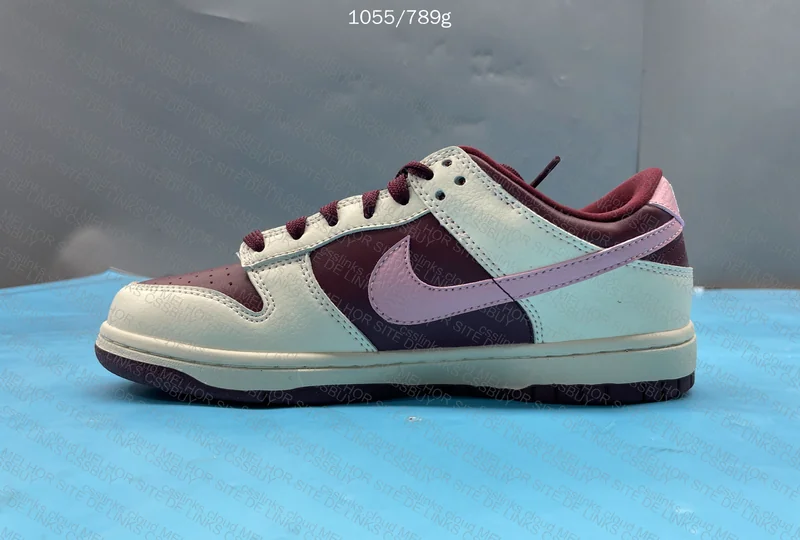 39y - Dunk Valentine's Day 2023 (DR9705-100) 7
