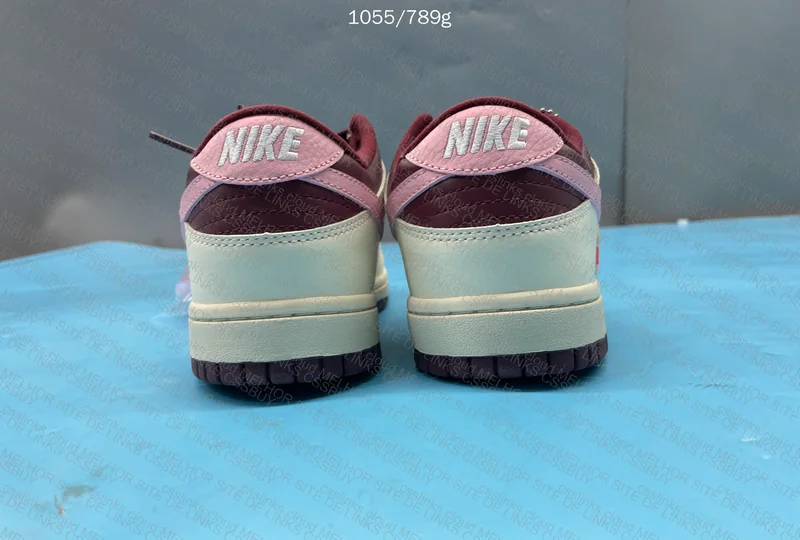 39y - Dunk Valentine's Day 2023 (DR9705-100) 8