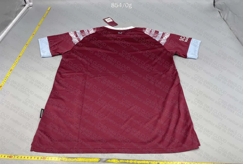 4 Random Team Shirts 6