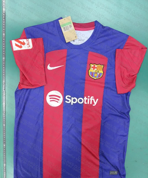 4 Team Shirts / 29¥ each 8