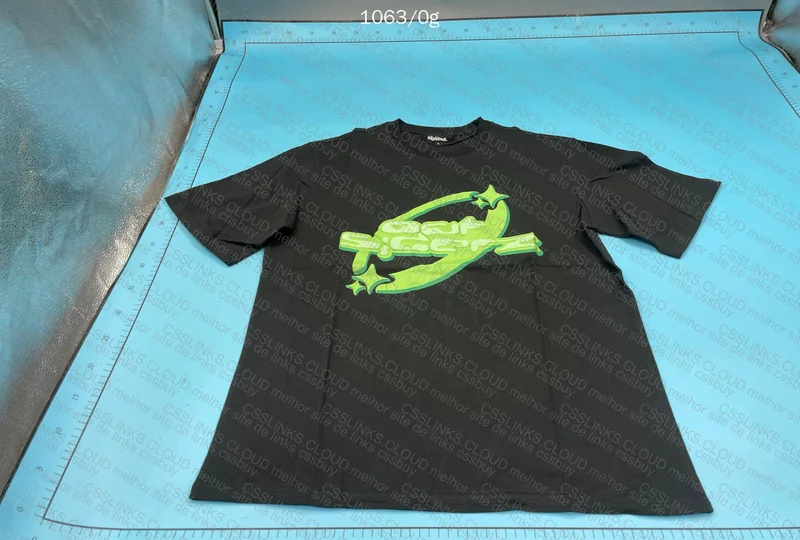 4 Random T-Shirts Dragon 2