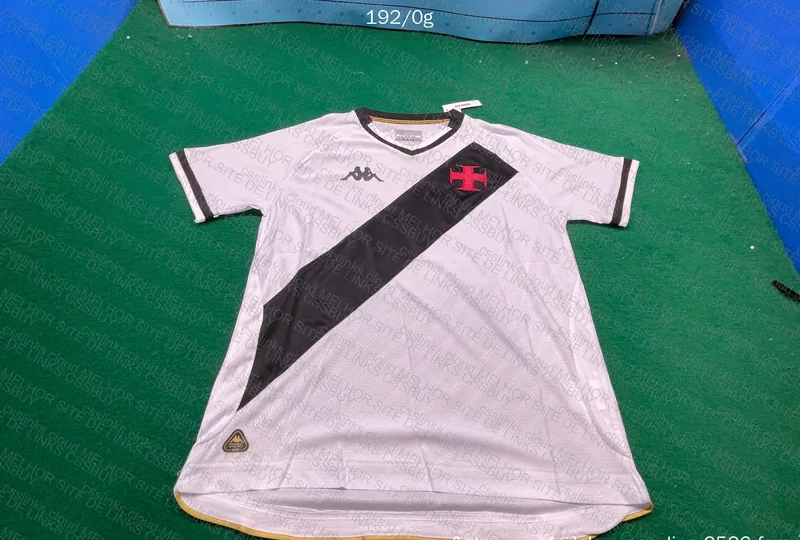 5 Vasco Football Shirts 8