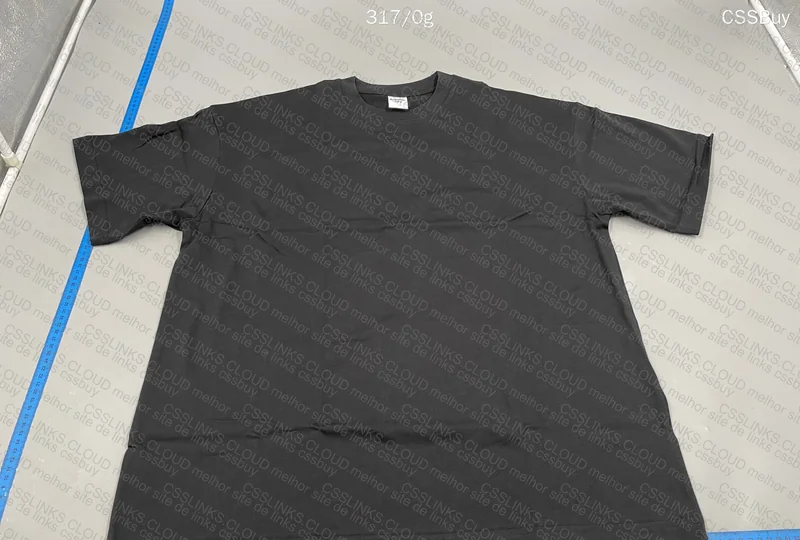 5 Oversized T-Shirts 7